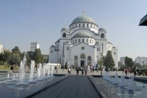Promena plana pod pritiskom građana: Na Svetosavskom platou umesto betona 130 hrastovih stabala