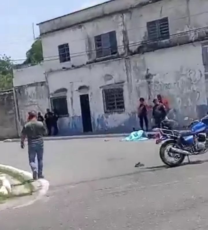 Motorizado murió tras ser arrollado por una gandola