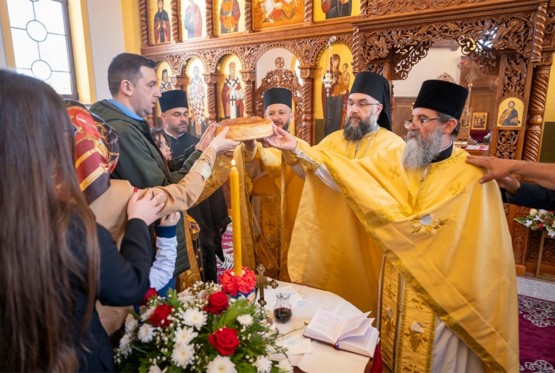 Proslavljena hramovna slava u Srpcu: Molitveno sabranje i praznična radost (FOTO)