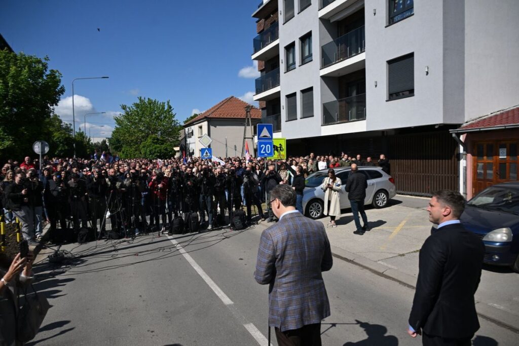Ko i zašto podriva srpsku slogu u Crnoj Gori?
