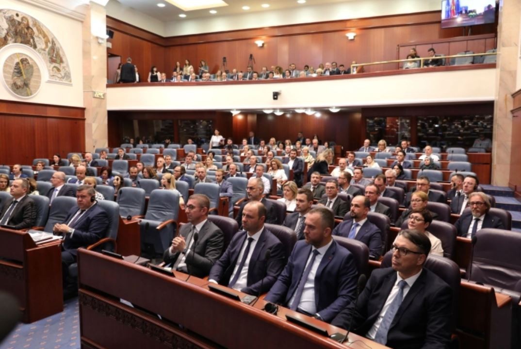 FAKTOR NA DENOT: Mickoski veli deka rekonstrukcijata na Vladata nosi nova energija