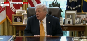 Trump najavio sastanak na kojem će donijeti konačnu odluku o Iranu, čeka se objava