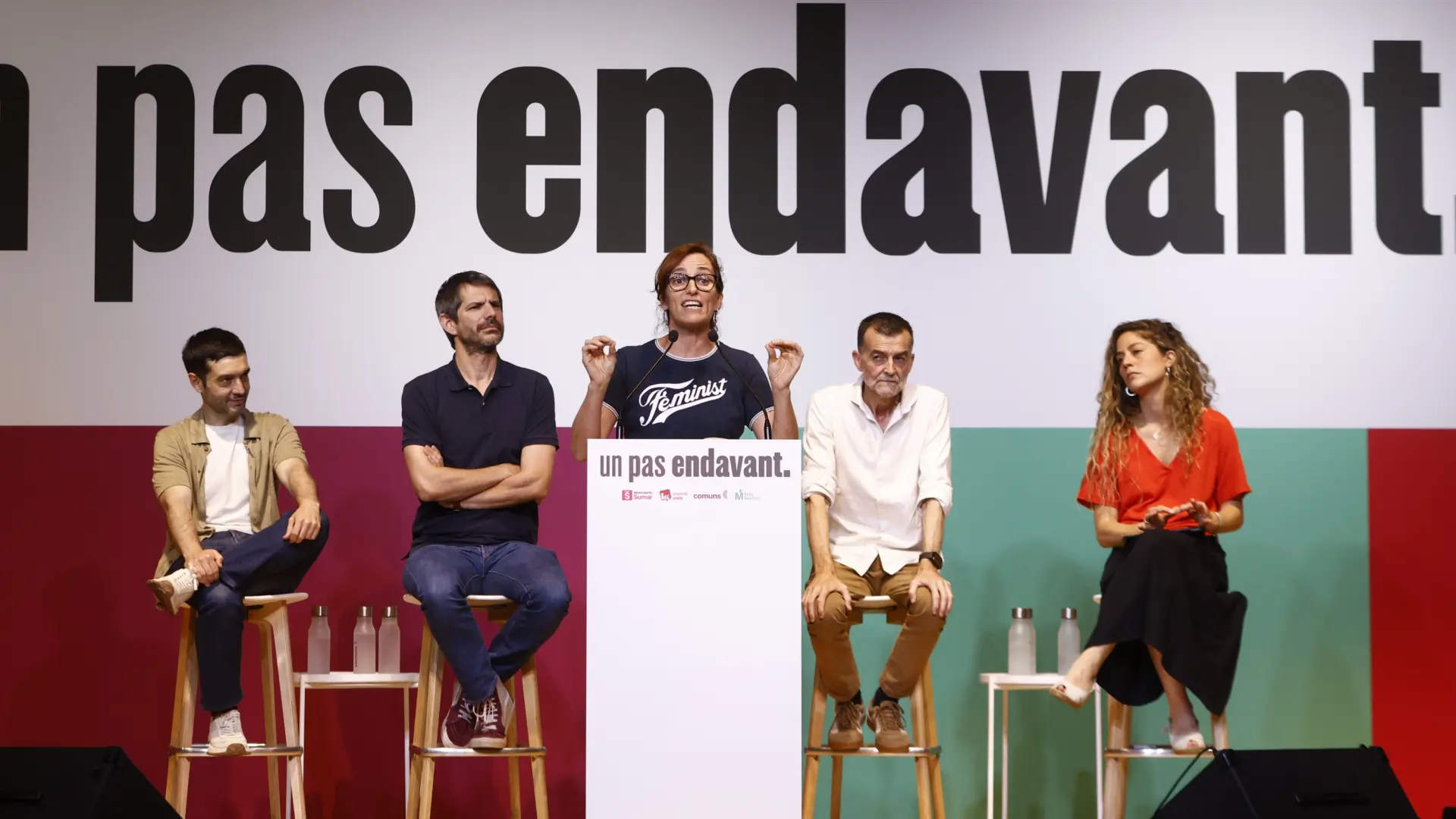  Sumar clama contra "los malditos corruptos" del PSOE pero son fieles a Sánchez: "En el 27 vamos a volver a ganar" 