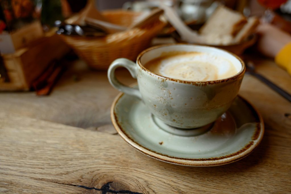 Zašto kafa nije samo napitak: ritual koji je postao deo svakodnevice