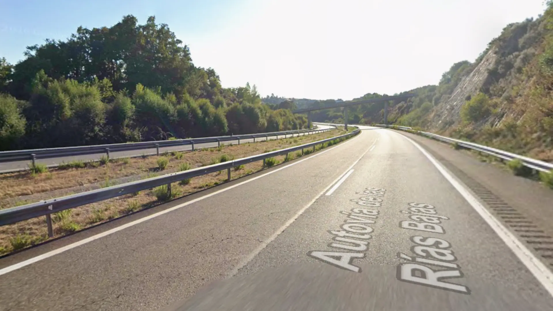  Un conductor kamikaze circula 50 kilómetros en sentido contrario en la autovía A-52 en Zamora 