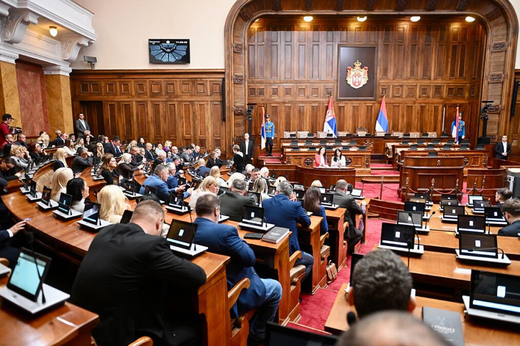 SKUPŠTINA SRBIJE NASTAVLJA RAD: Poslanici danas raspravljaju o amandmanima na set zakona