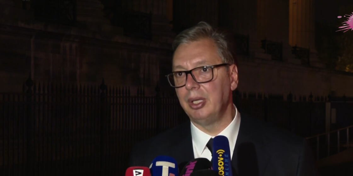 VUČIĆ NAKON SVEČANE VEČERE KOD MAKRONA Velika je čast što Srbija prisustvuje, otkrio o čemu je razgovarao sa svetskim zvaničnicima: "Imamo ih, imaćemo i više!"