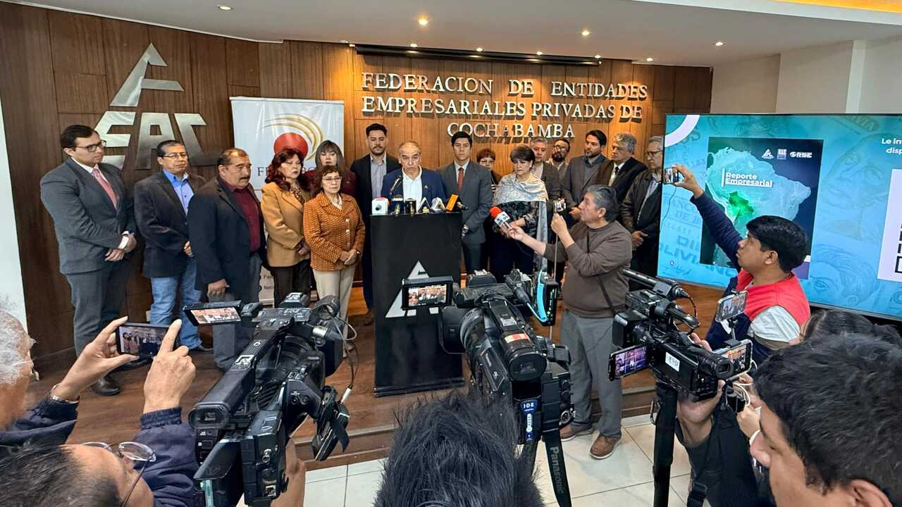 Economía de Cochabamba caerá 4.15% en 2026 y solo 14.57% tendrá empleo formal