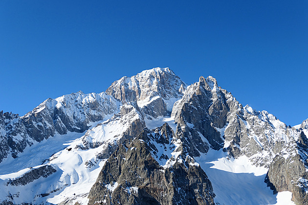 Dva Češi zemřeli při výstupu na Mont Blanc, třetí člen výpravy je zraněný