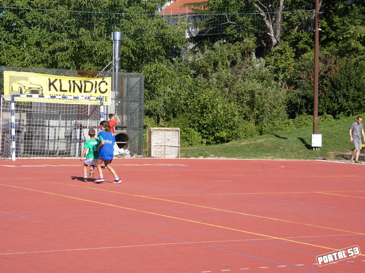 Nastavljen „KLINCO KUP“