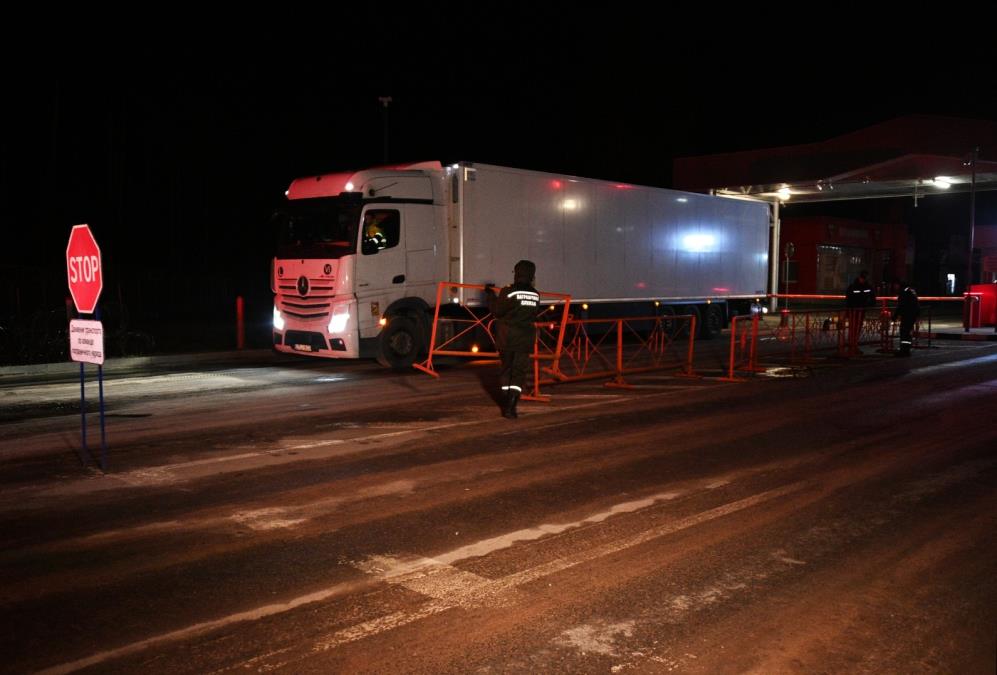 UHAPŠEN UKRAJINAC ZBOG FALSIFIKOVANE VOZAČKE DOZVOLE: Pao na graničnom prelazu Debeli Brijeg