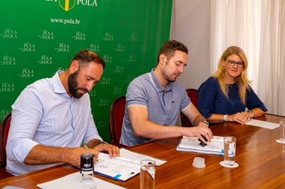 Potpisan ugovor za „Uspostavu multifunkcionalnog centra“ u Općini Ližnjan vrijedan gotovo 1,8 milijuna eura