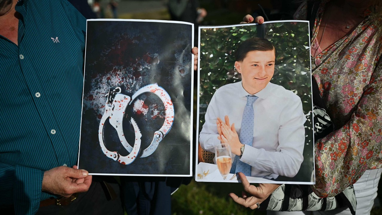UK Sikhs defend right to carry sacred dagger after student murder backlash