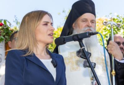 (FOTO) Mesto stradanja, ali i mesto zaveta: Ministarka Stamenkovski u Surdulici odala puštu nevino postradalim žrtvama Velikog rata
