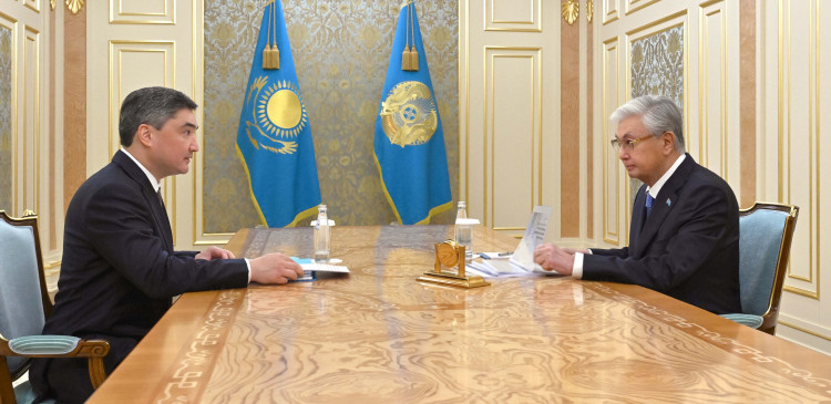 Tokayev Reviews First-Half Economic Results and AI Development Plans