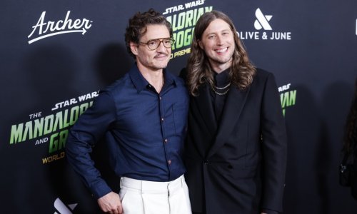 Disneyjev novi film serijala 'Ratovi zvijezda' otvorio s oko 165 milijuna dolara