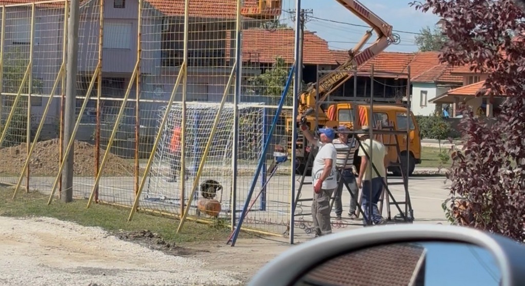Ujedinjeni za jug: Predsednik Ćacilenda stiže na jug Srbije, od pečenog vola u Pertate do fabranja ograda u Gornjem Sinkovcu
