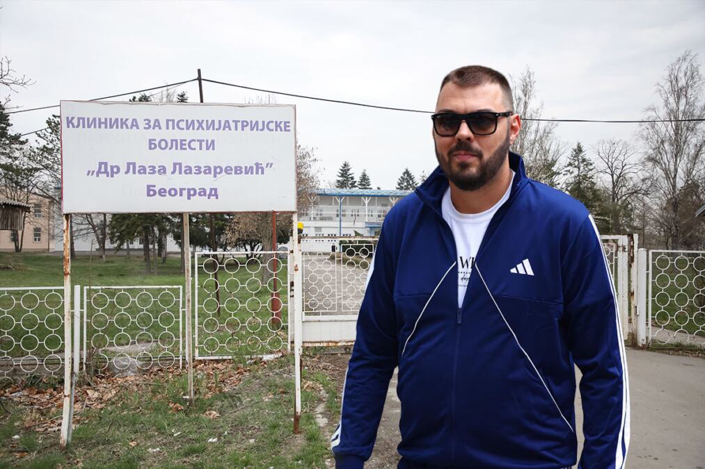 SLOBA VASIĆ NAPISAO PESMU U BOLNICI "LAZA LAZAREVIĆ"! Dok je ležao na klinici zbog psihičkog stanja ovim stihovima otkrio šta se krije iza svega