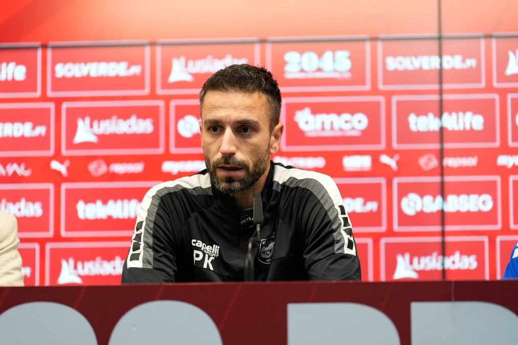 "DOŠLI SMO DA SE TAKMIČIMO I REPREZENTUJEMO SRPSKI FUDBAL" Kakve reči trenera Železničara pred revanš sa Bragom! Evo šta zahteva od svojih fudbalera!