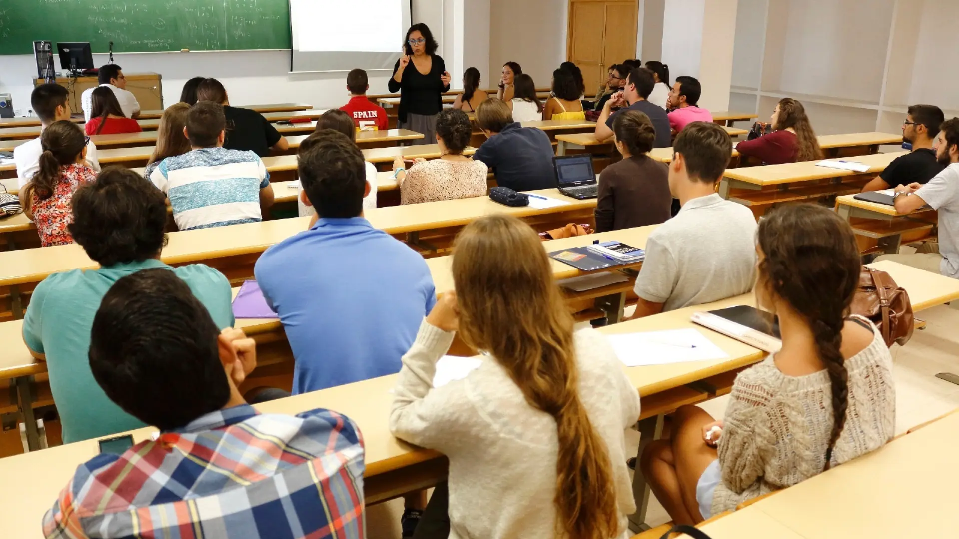  Más empleo y más rápido, la Formación Profesional gana terreno entre los jóvenes 