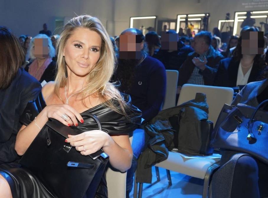 DRAMA IZA BOGATOG VENČANJA! Melina za kumu prvo izabrala ženu koju su opljačkali za milione, pa je ubrzo  nakon toga promenila odluku 