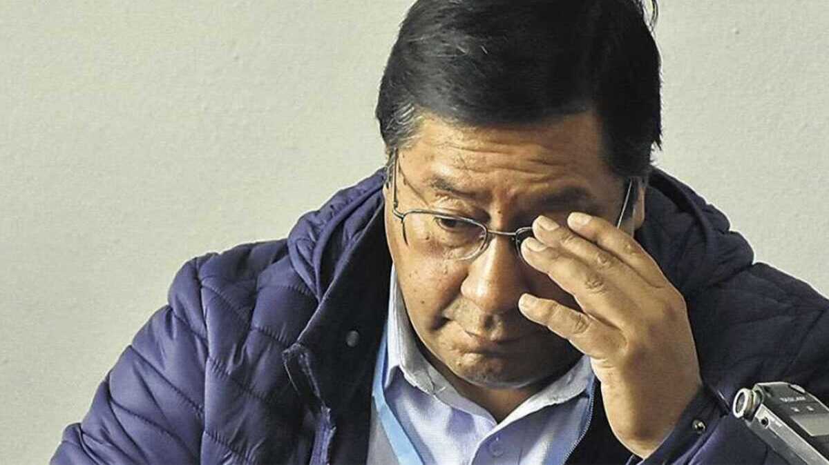 Piden ampliar seis meses la detención de Arce; su defensa habla de “preso político”