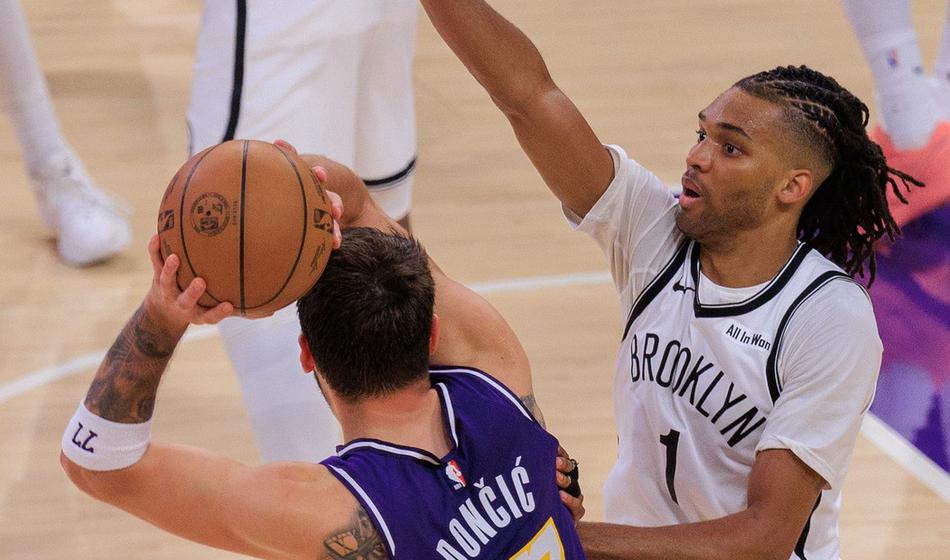 Lakers pripeljali še eno okrepitev, je igralski mozaik dokončan?