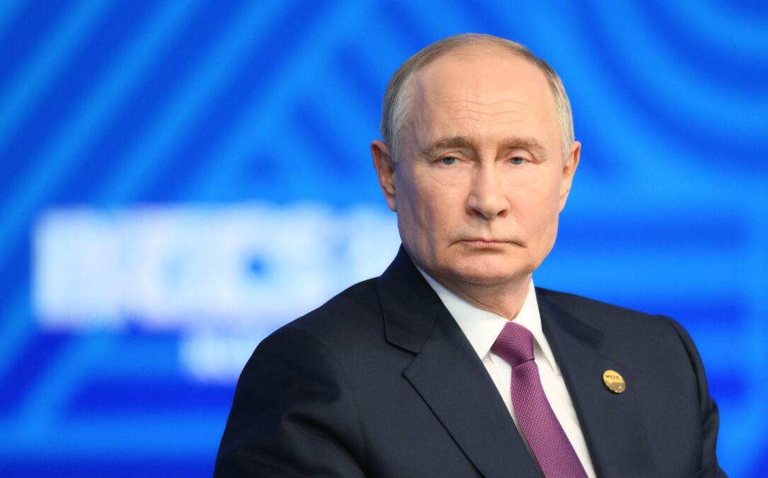 NOVA SKANDALOZNA UCENA IZ RUSIJE Putin primorava predsednika ove zemlje da napravi izbor: Ili mi ili EU! I pored ucene ima još jedan zahtev