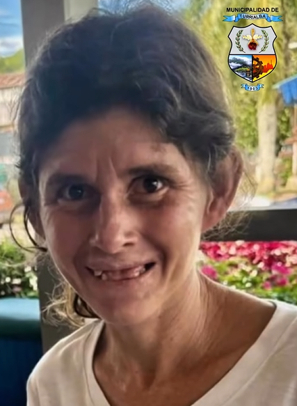 Emotiva despedida turrialbeña para Rebekita muestra importancia de los vínculos comunitarios para habitantes de calle