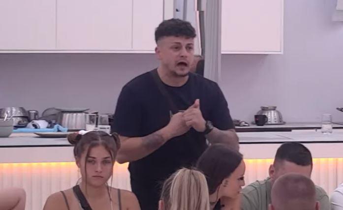 PUČE BRUKA! Učesnica priznala da je bila intimna sa Terzom, a njegov odgovor će se pamtiti: Treba da te bude blam