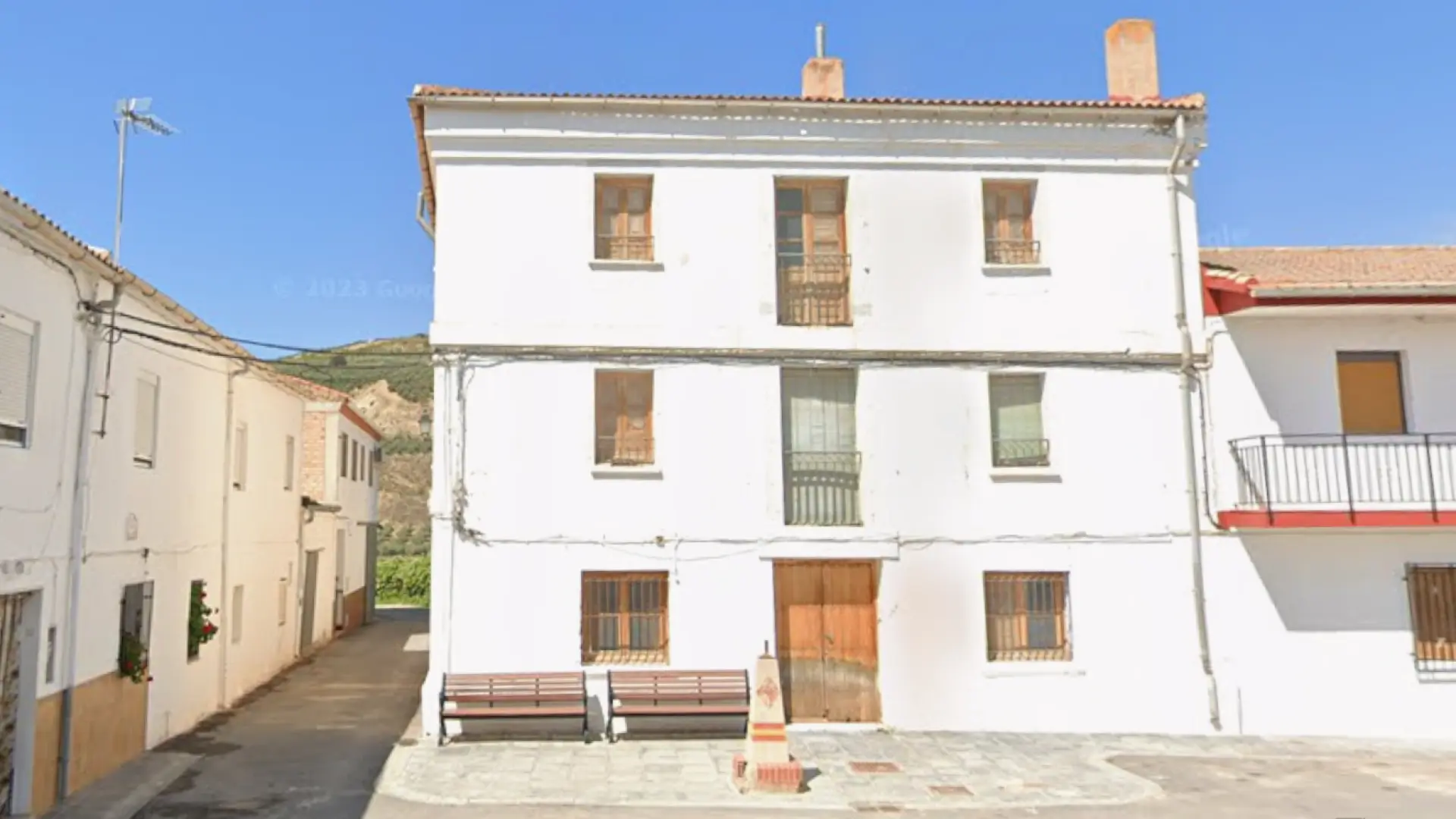  Salen a subasta dos antiguos cuarteles de la Guardia Civil y una comisaría a partir de 86.485 € 