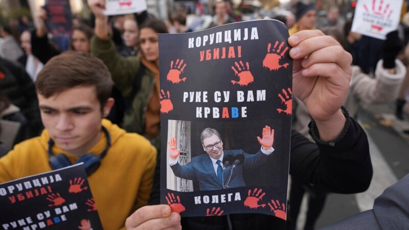 Njujork tajms: Ohrabren Trampom, Vučić se obračunava sa aktivistima 