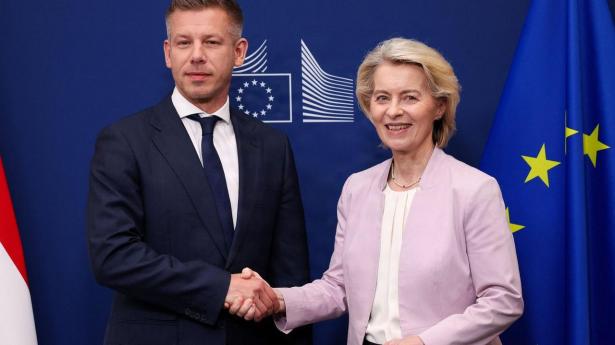 Von der Leyen frigiver 122 mia. kr til Ungarn