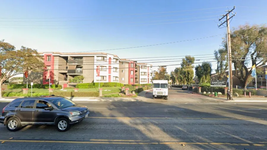 Man shot and killed at Santa Ana apartment complex, suspect at large