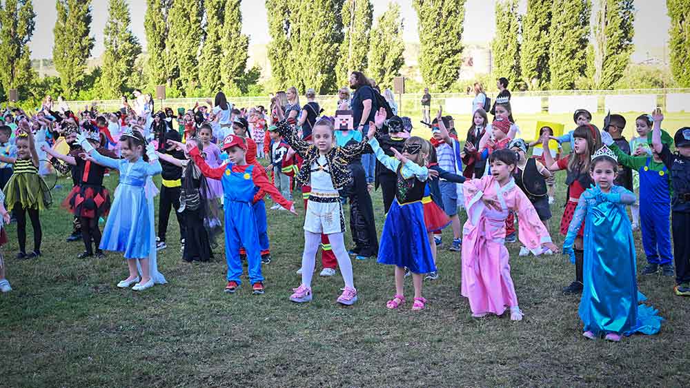 Mašta bez granica: U Boru održan tradicionalni maskenbal PU „Bambi“ [FOTO]