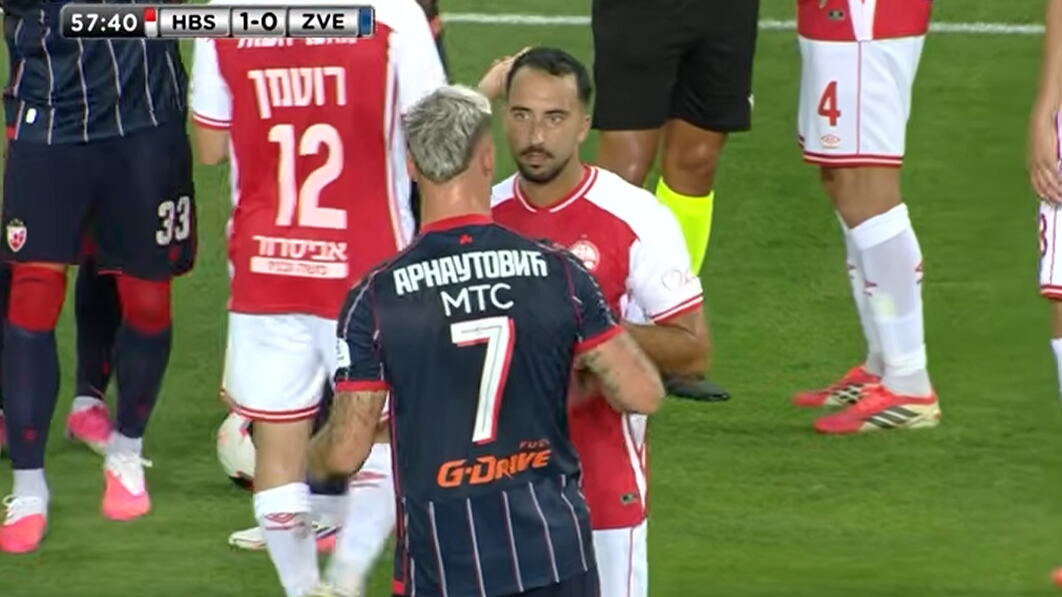 AUU, ŠTA SE OVO DOGODILO? Neverovatan crveni karton na utakmici Zvezde i Hapoela! (VIDEO)