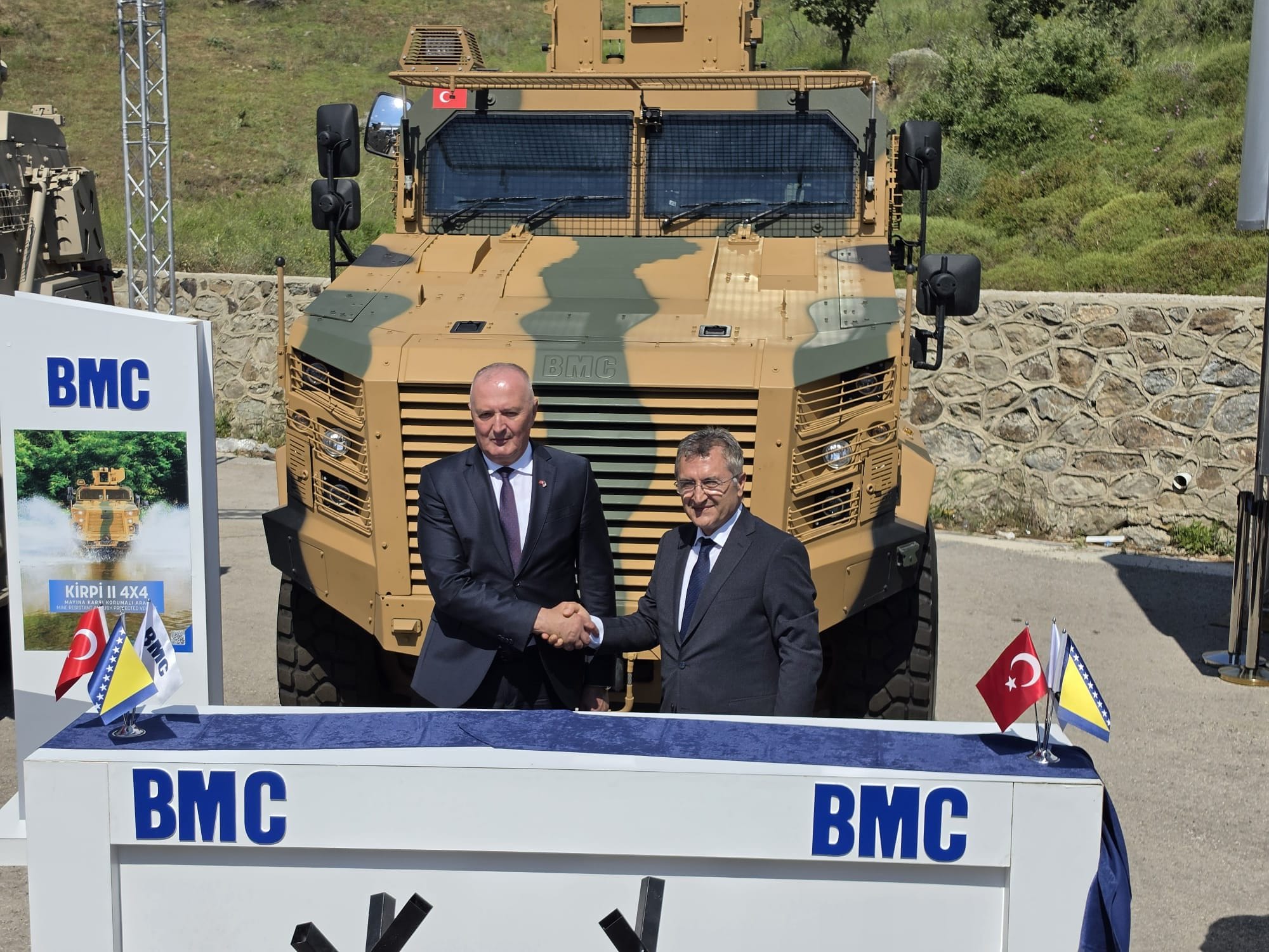 Helez u Turskoj potpisao ugovor o nabavci sanitetskog vozila KIRPI za OS BiH