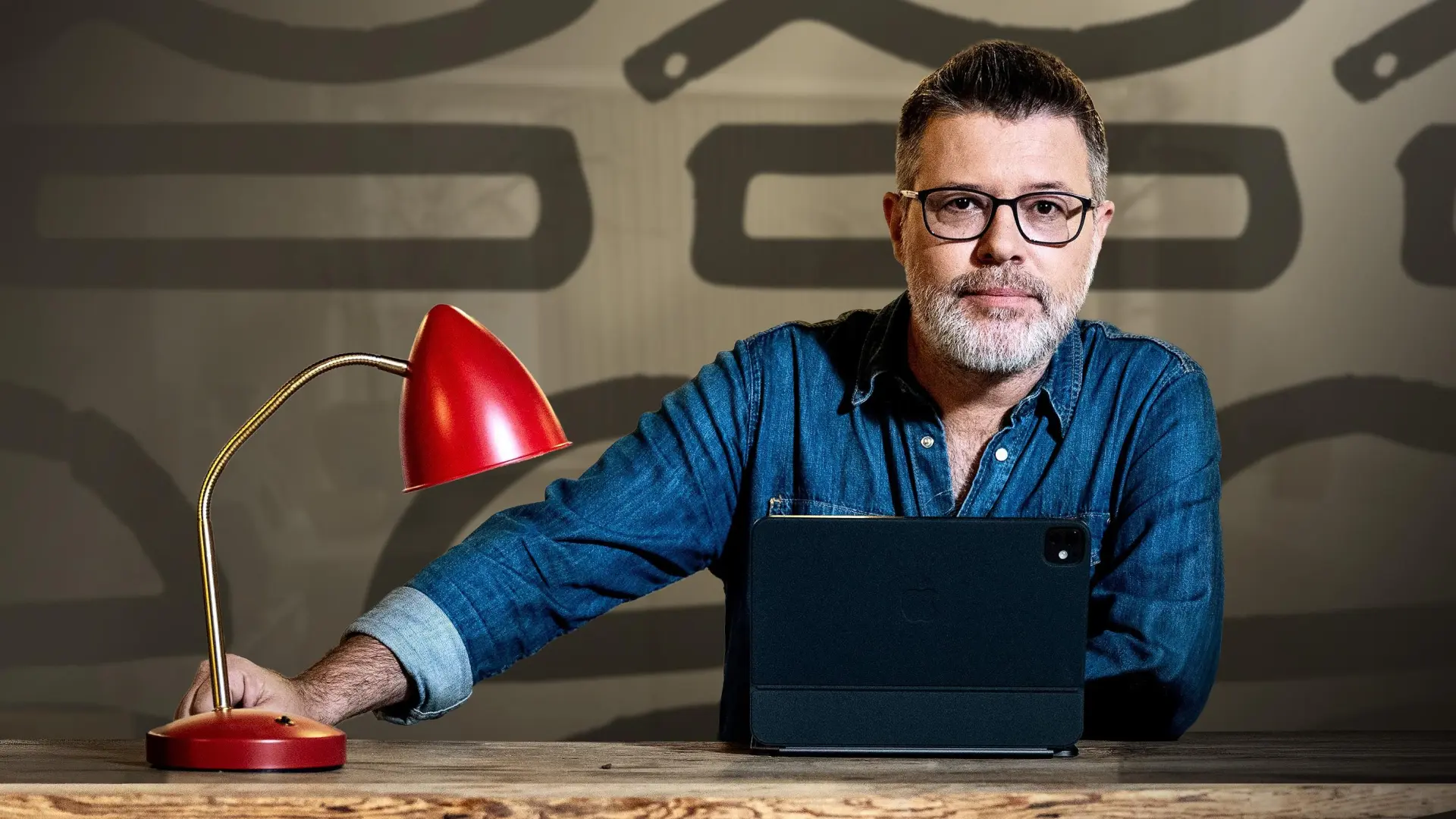  De Miguel vuelve a RTVE con un programa de cocina tras deja 'Hora Veintipico' por su imitación de Nacho Abad 