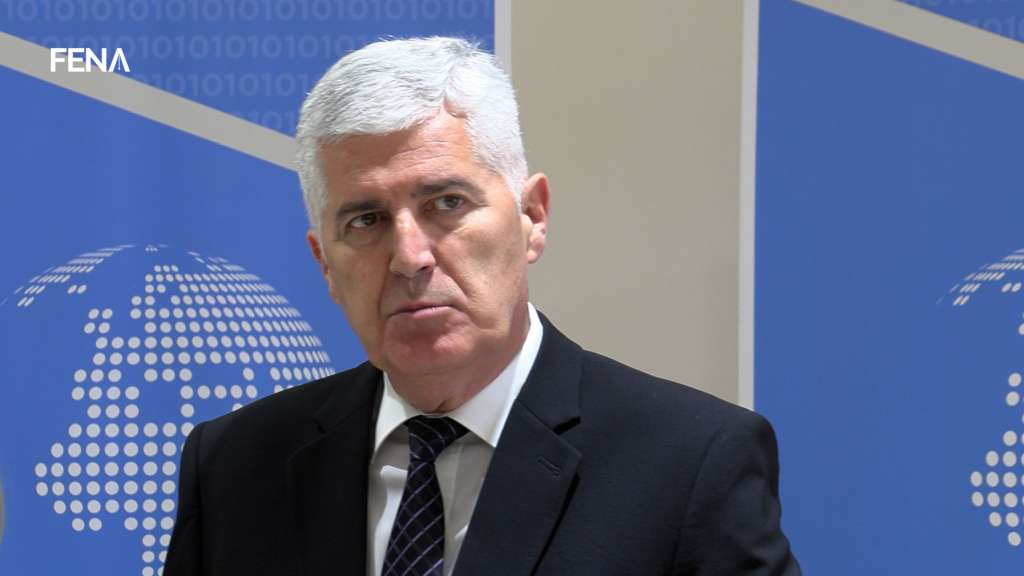 Čović: Potrebno relaksirati odnose Hrvata i Bošnjaka, novi visoki predstavnik neće biti političar