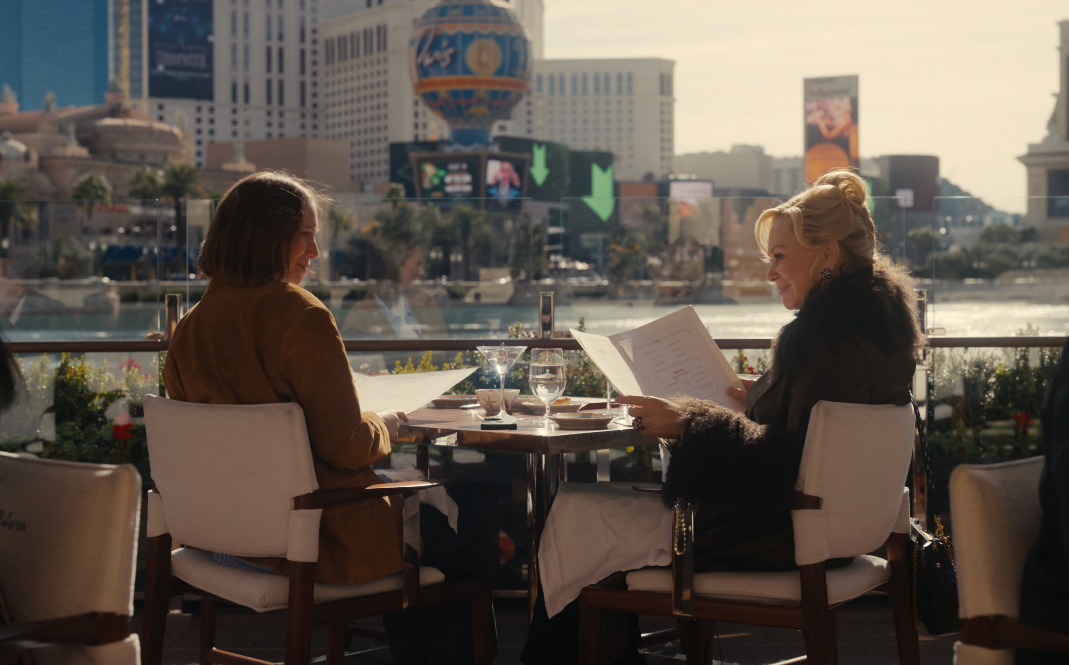 The Series Finale of ‘Hacks’ Showed What the Rest of Season 5 Was Missing