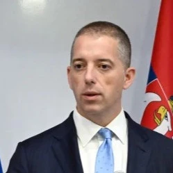 Đurić na ispraćaju posmrtnih ostataka Teodora Hercla: Srbija ponosno stoji uz jevrejski narod