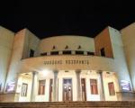 Bogati junski repertoar u Narodnom pozorištu Niš: Premijera  Mamine kuće  i  Scena sećanja  na otvorenom