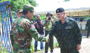 Cambodia urges Thailand to halt border activities