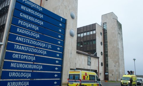 Udruga upozorava da KBC-u Osijek nedostaje dijagnostike: Ultrazvuk dojke tek u 2027.