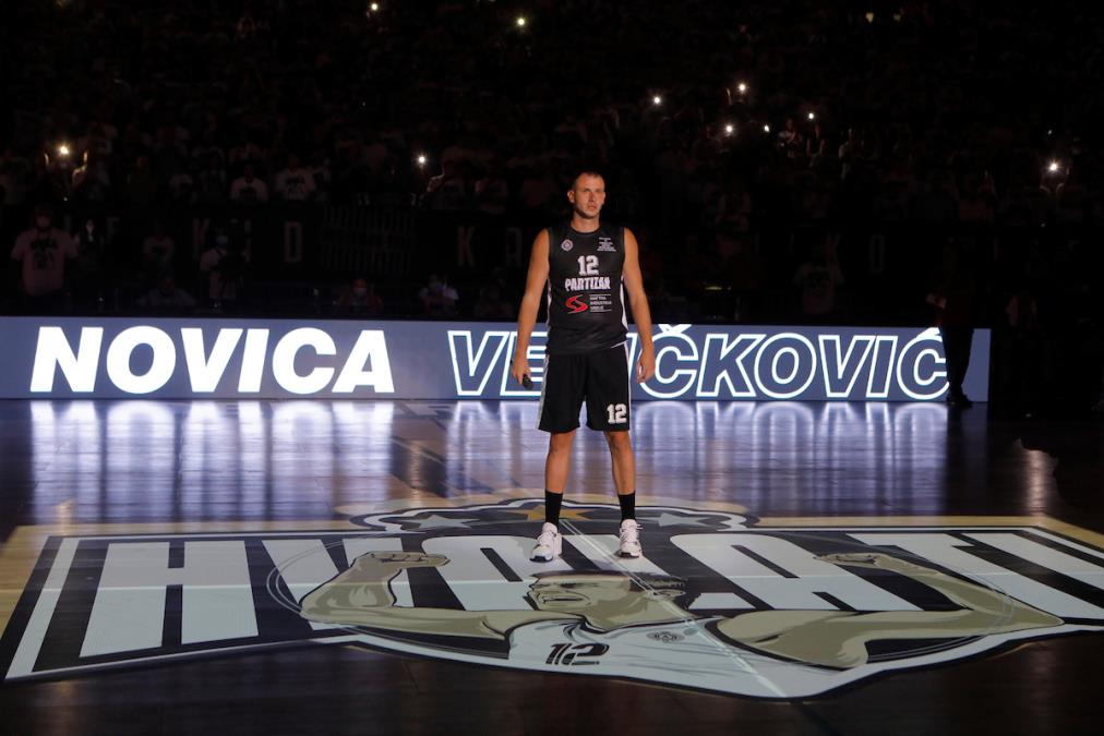 NOVICA VELIČKOVIĆ PRIČOM O DULETU RASPLAKAO NAVIJAČE PARTIZANA! Jedna reč mu i dalje odzvanja u glavi, evo po čemu pamti legendarnog trenera! 