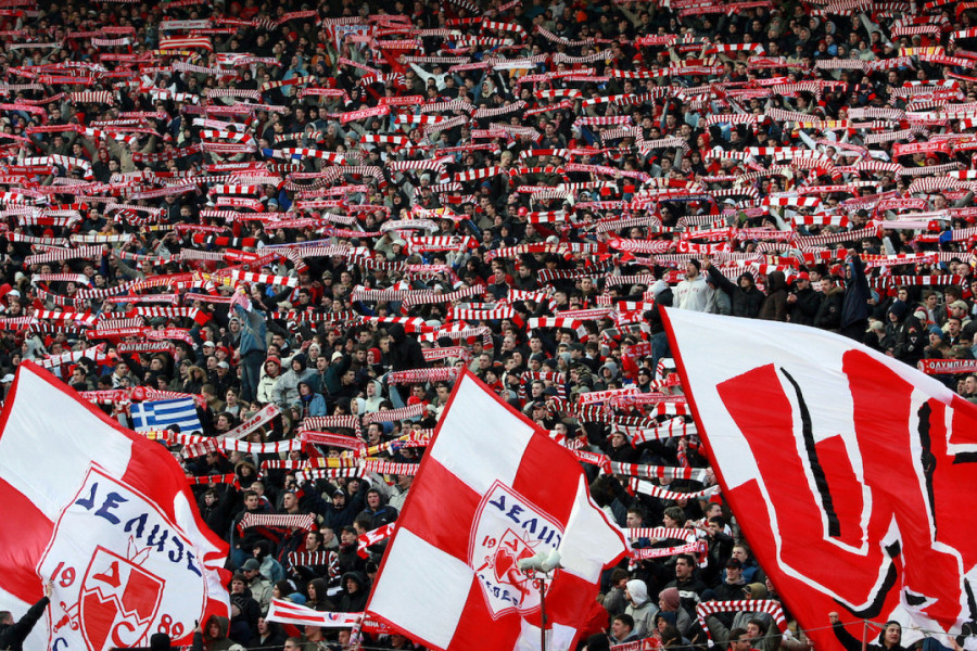 TRANSFER BOMBA PUKLA NA MARAKANI! Crvena zvezda dovela igrača kog su "delije" željno čekale! (VIDEO)