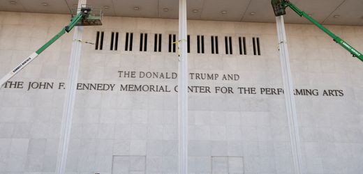 Name Donald Trump muss von Kennedy Center verschwinden