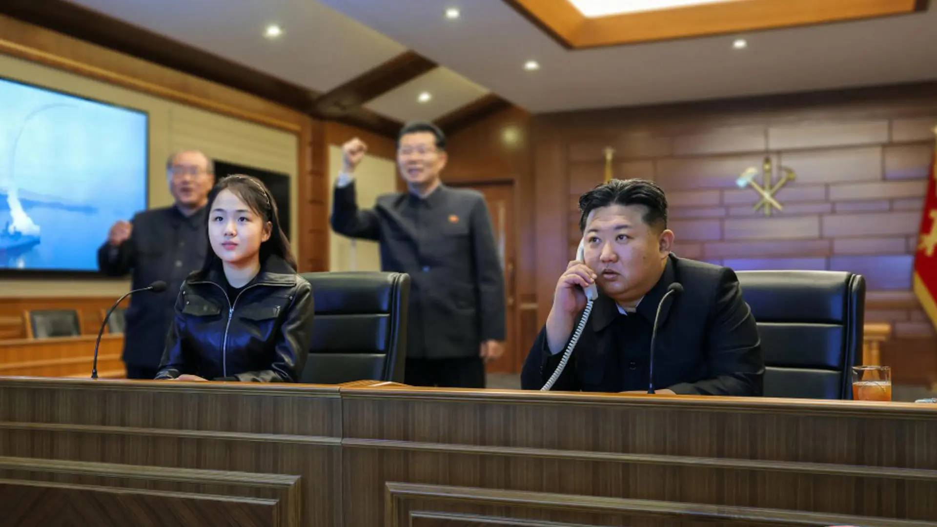  Corea del Norte lanzará un arma nuclear si Kim Jong-un es asesinado: la nueva ley que el régimen aprueba tras ver lo ocurrido en Irán 
