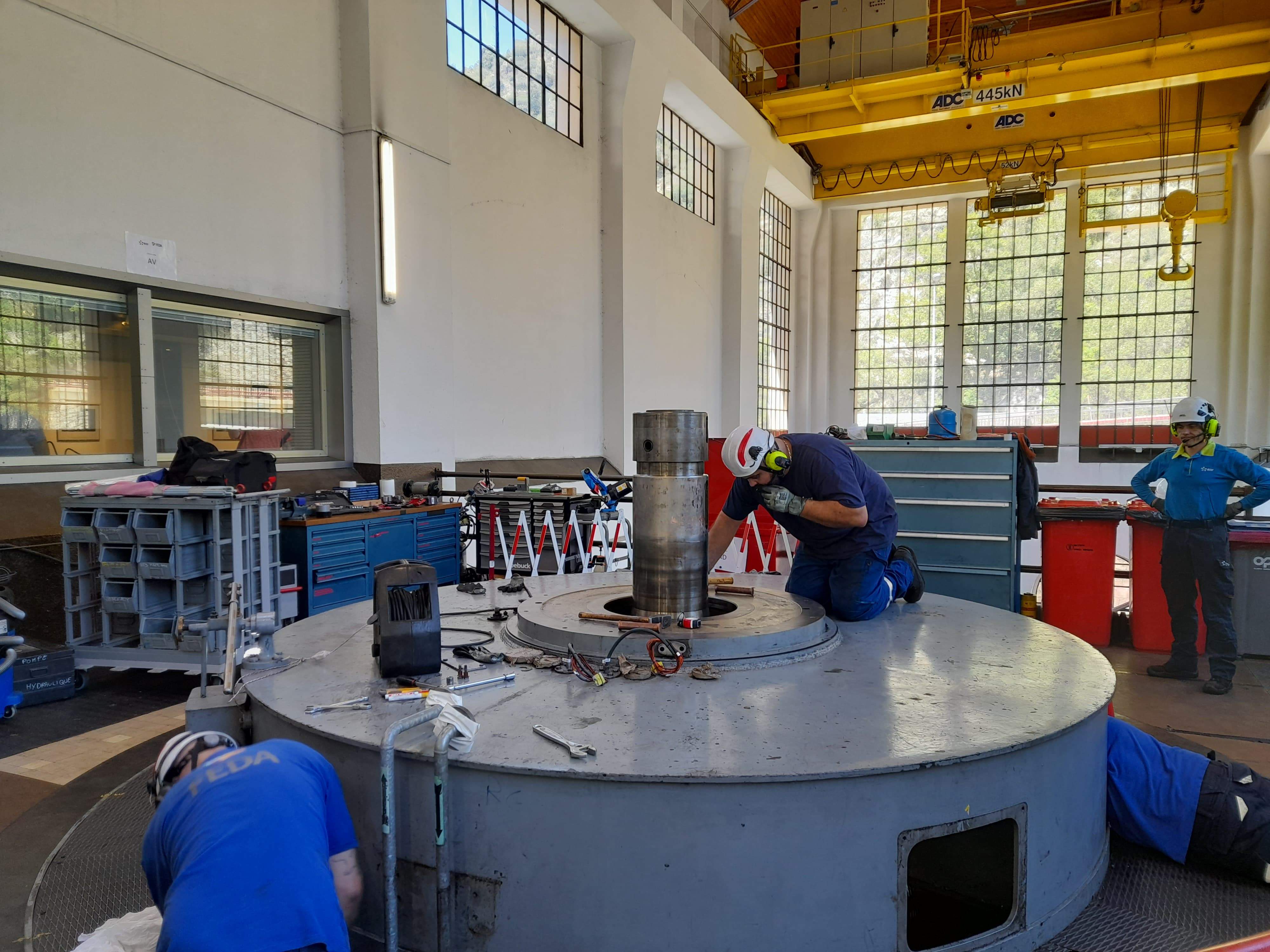 Lleugera davallada de la demanda d'energia al maig mentre augmenta la producció nacional