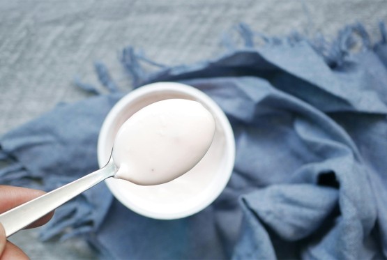 Nedoumica kod roditelja: Kad djeca mogu da počnu da piju jogurt